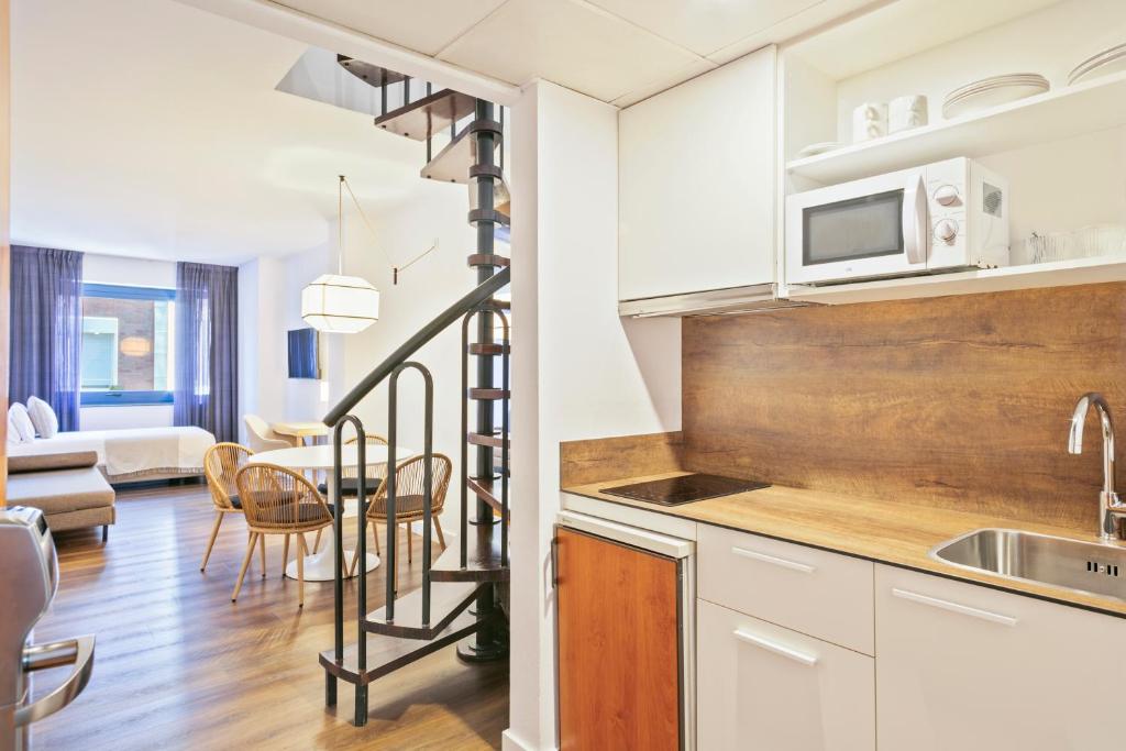 Hotel Acta Azul Barcelona - Resim 19