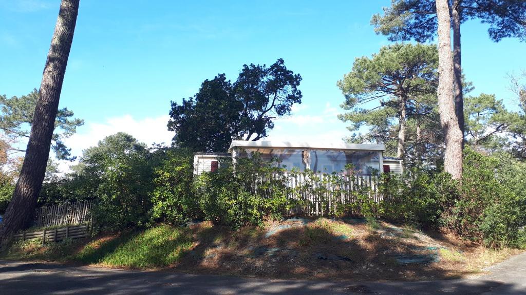 Maison mobilhome sans vis à vis au calme et en hauteur - Casa Móvil