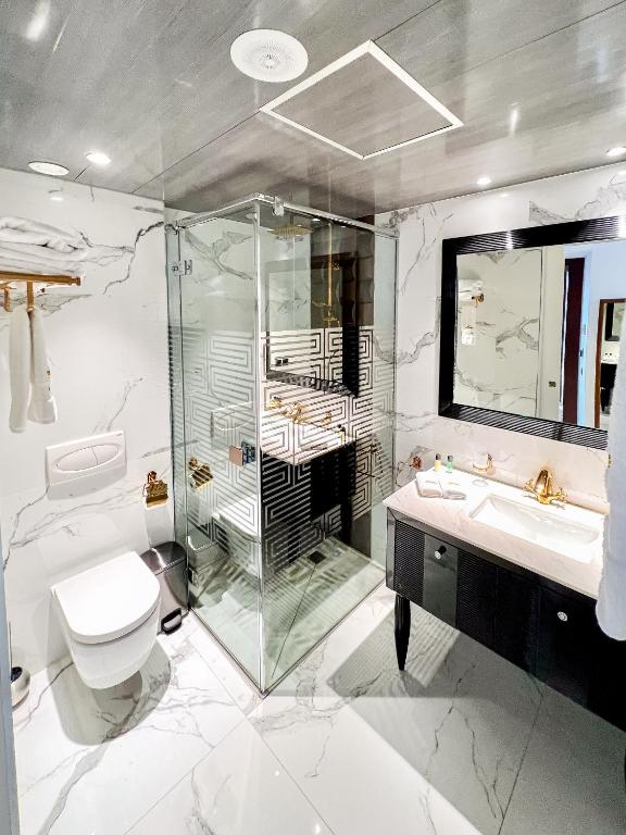 Kúpeľňa v ubytovaní Anahita Boutique Hotel