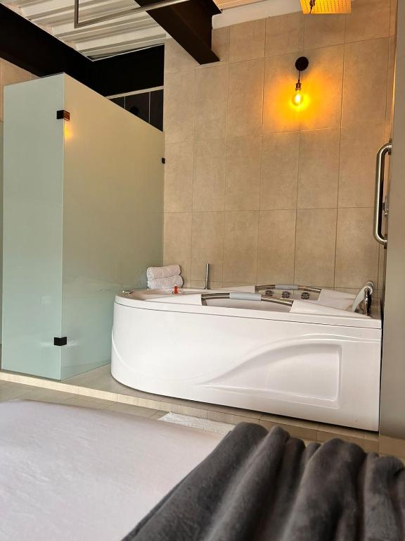 Koupelna v ubytování Seven hotel