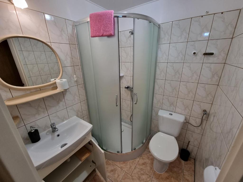 Kúpeľňa v ubytovaní Domek Pod Klonem Agroturystyka