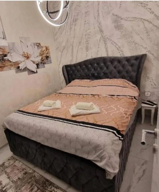 Postel nebo postele na pokoji v ubytování Elegant Lux