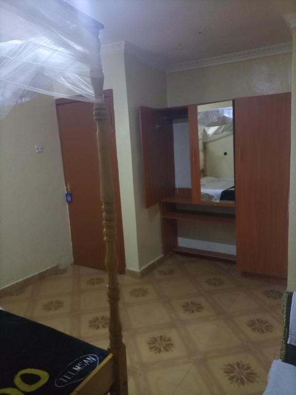 Merricks Guest House - Deluxe Queen Room