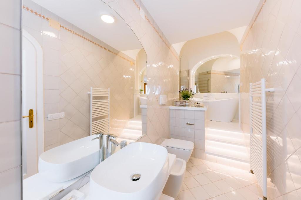 Villa Mary Suites - 18