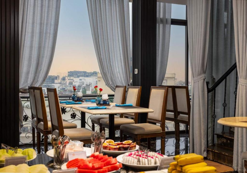 Hanoi Old Quarter Hotel & Travel - 18