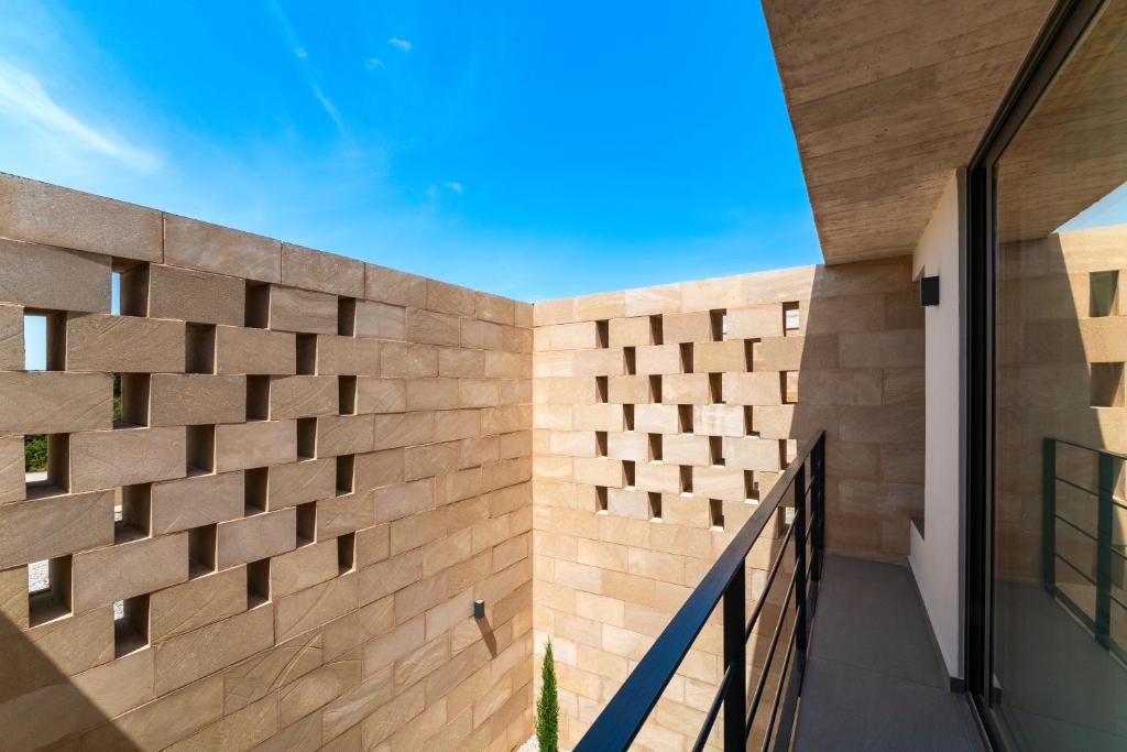 Fotografie z fotogalerie ubytování Linear Cabanon Kallithea Luxury Villas v destinaci Koskinou