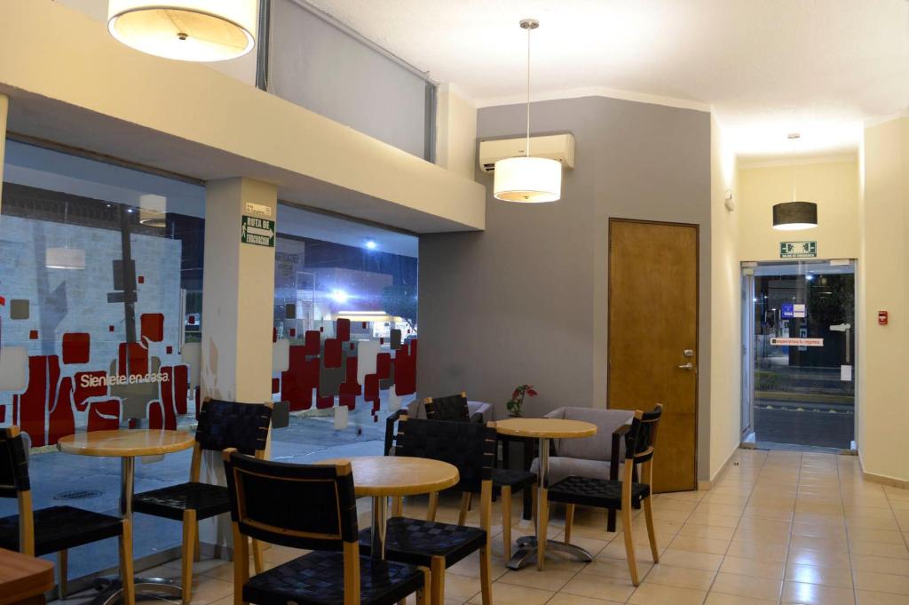Posezení v ubytování Hotel Mateos 1215