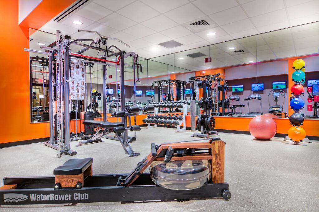 Fitness centrum a/nebo fitness zařízení v ubytování The Grand Hotel at the Grand Canyon