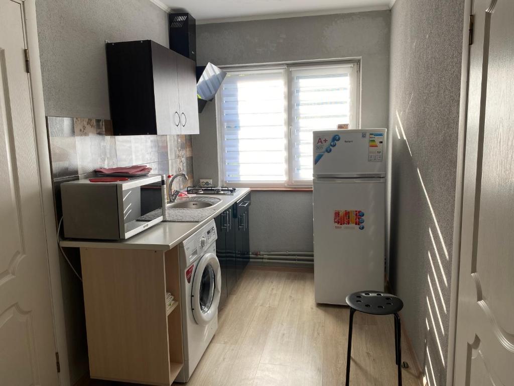 Kuchyň nebo kuchyňský kout v ubytování Mini-Hotel Serpanok
