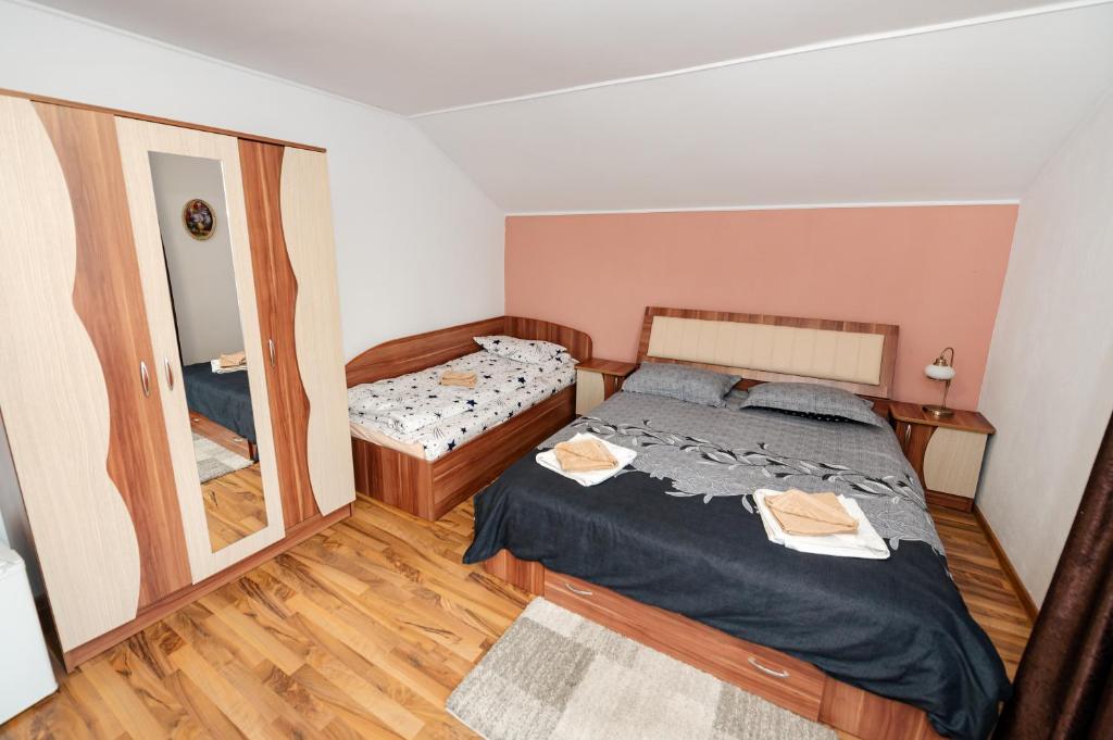 Imagine din galeria proprietății Casa Alex Calimanesti în Călimăneşti
