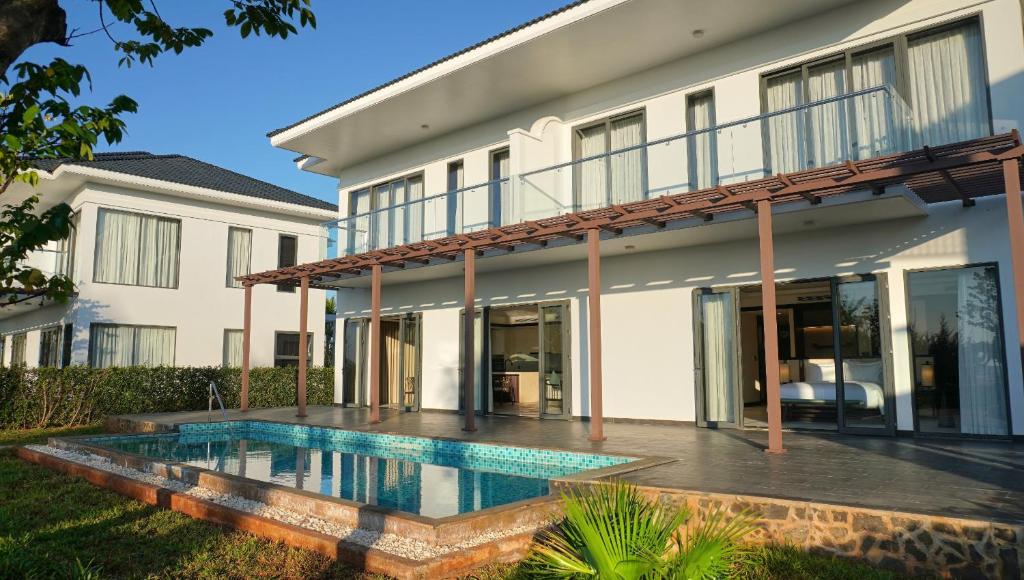 Biệt Thự 3 Phòng Ngủ