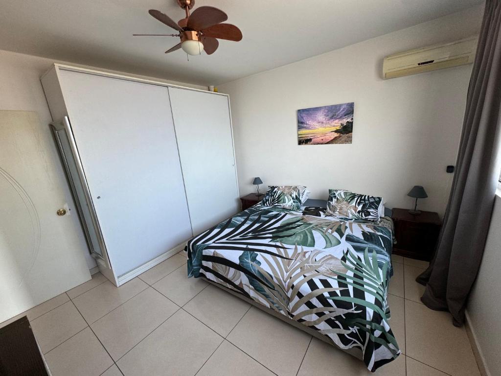 Fareopu II - apartment number 1 at 5 min from Papeete center - Appartement Met één Slaapkamer