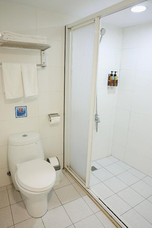 Koupelna v ubytování 歐法行旅 O Fun Hotel