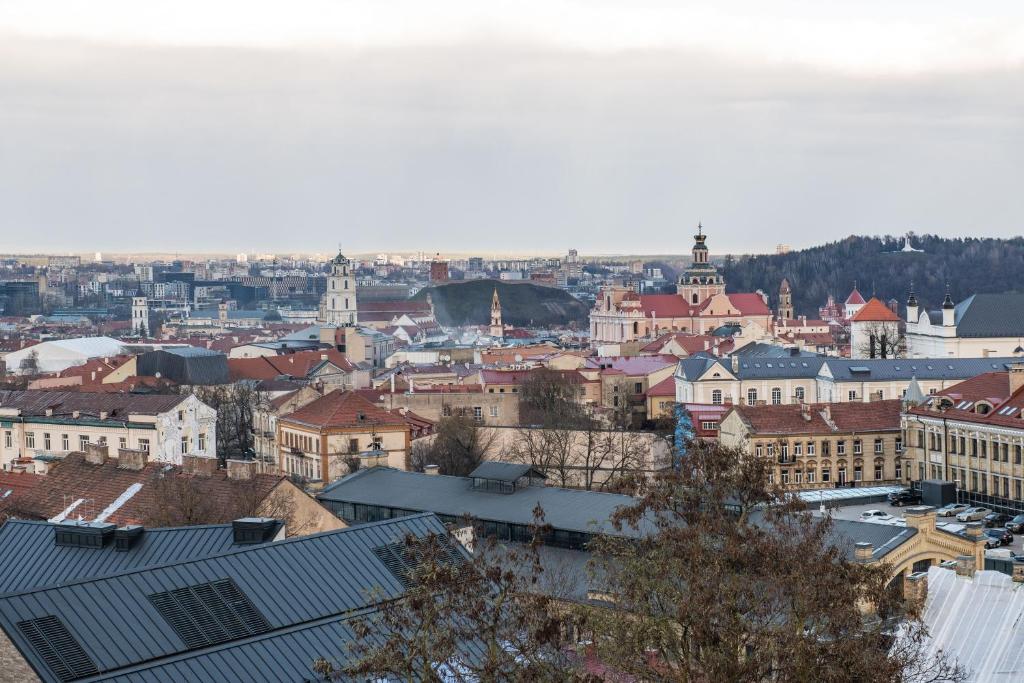 Nespecifikovaný výhled na destinaci Vilnius nebo výhled na město při pohledu z hotelu