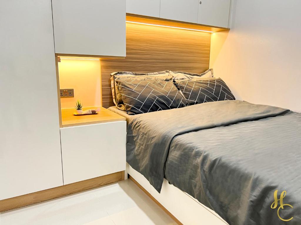 Honeydude's Crib, Manila (updated prices 2024)