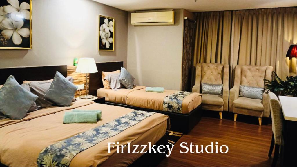 Postel nebo postele na pokoji v ubytování FirIzzkey Studio