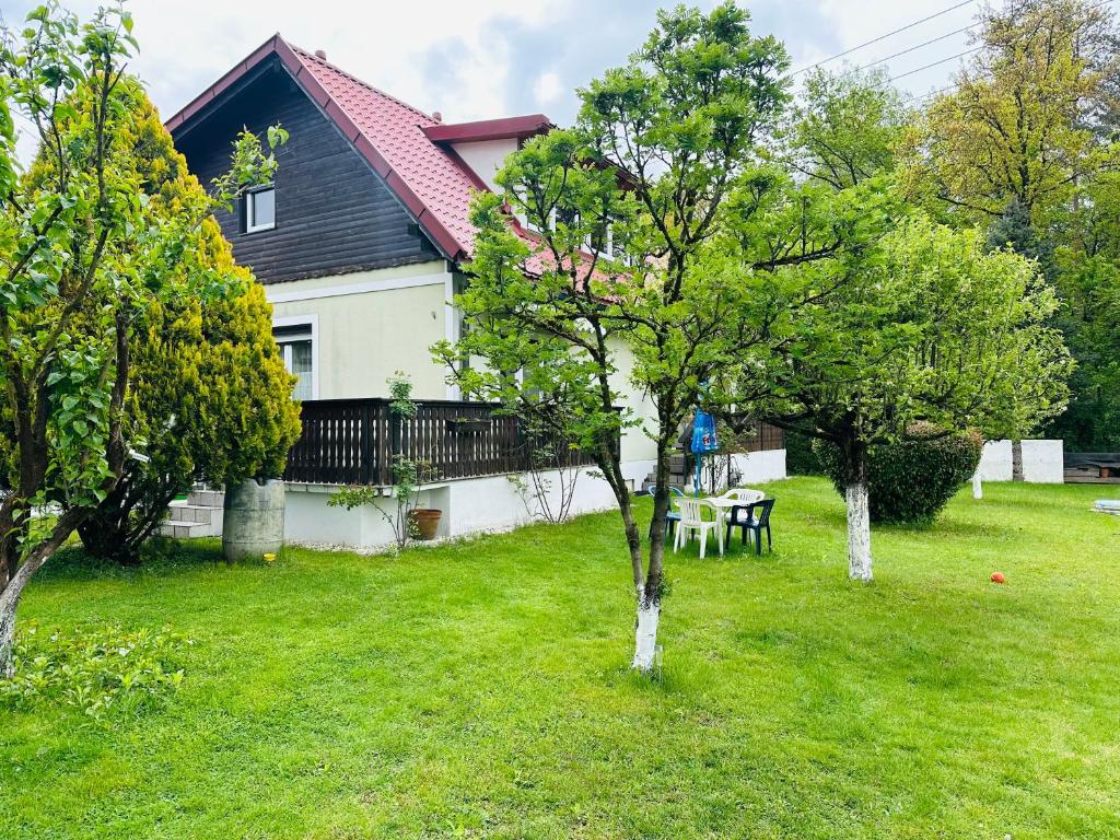 Zahrada ubytování Apartment Dolina 8a Kärnten KLagenfurt