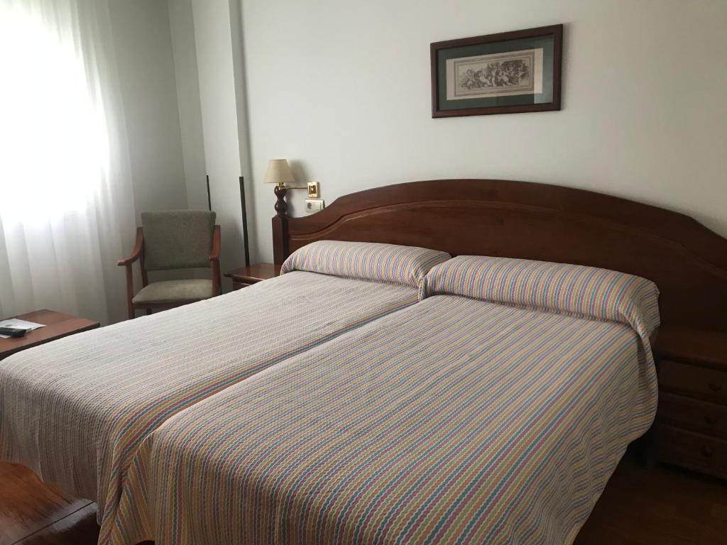 Hostal O Portiño - Standard Twin Room With Sea View