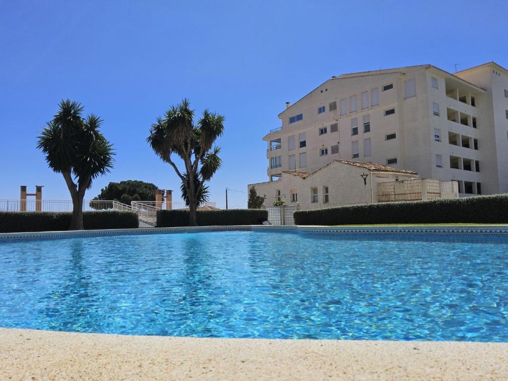 The swimming pool at or close to Apartment Sol y Mar by Interhome