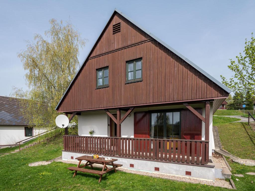 Budova, kde se prázdninový dům nachází