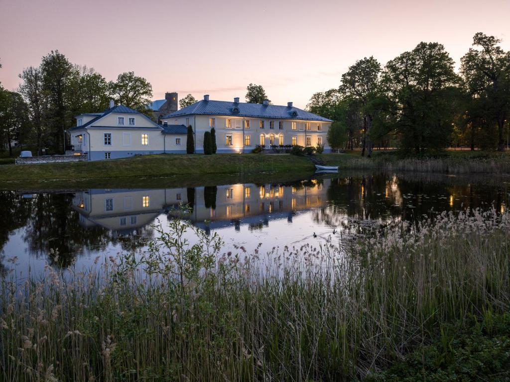 Padise Manor Grand Estate & Spa - Exclusive Event venue - Deluxe Twin Room