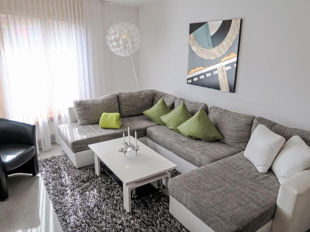 Posezení v ubytování Apartment Apt D 045 by Interhome