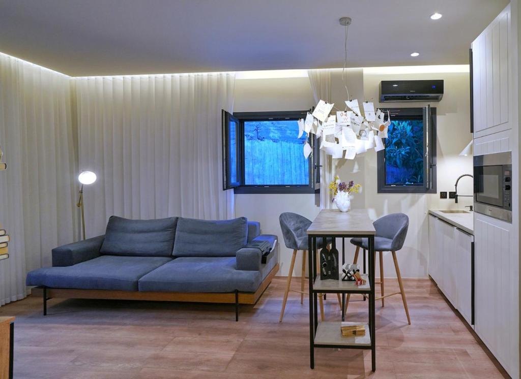 Kuchyňa alebo kuchynka v ubytovaní P Faliro Riviera Suite