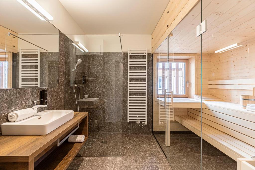 Koupelna v ubytování Almresort Sonnenalpe Nassfeld