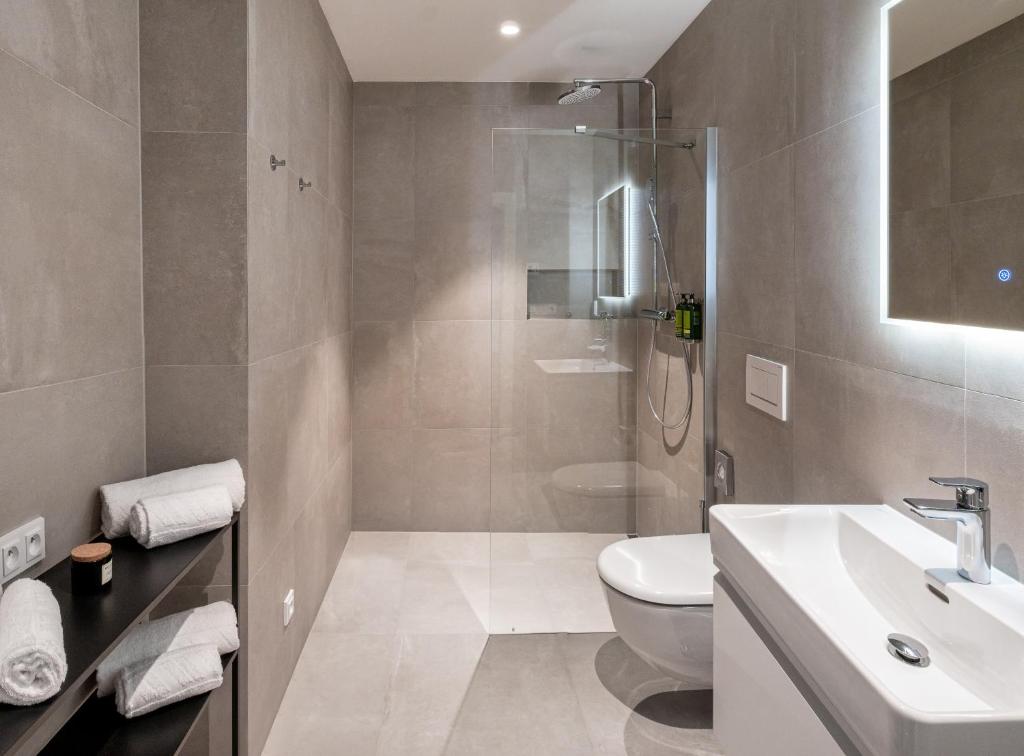 River Dance Suites by Adrez - 10