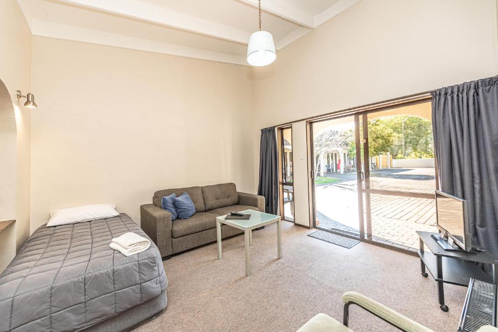 Riverside Motel - Resim 18