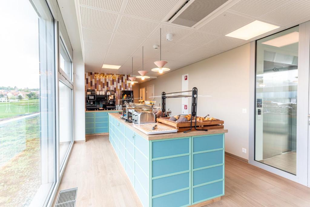 B&B HOTEL Lausanne Crissier - Resim 9