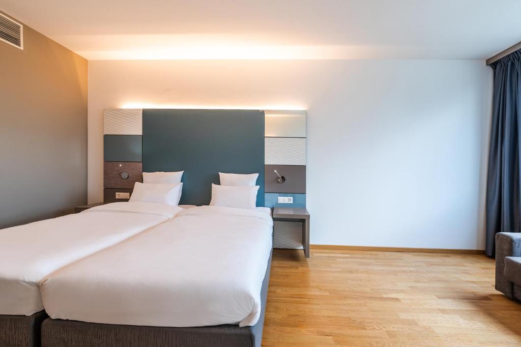 
Twin Room - Disability Access
