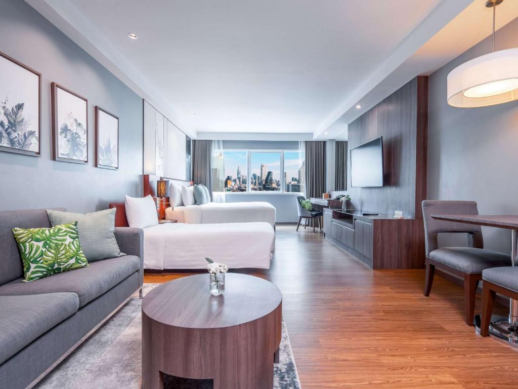 Posezení v ubytování Novotel Living Bangkok Sukhumvit Legacy