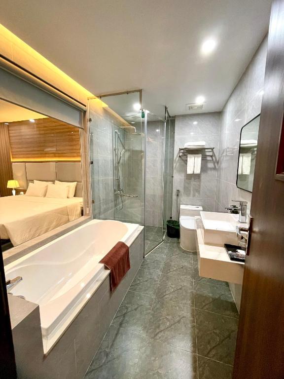 Central Halong Hotel - 7