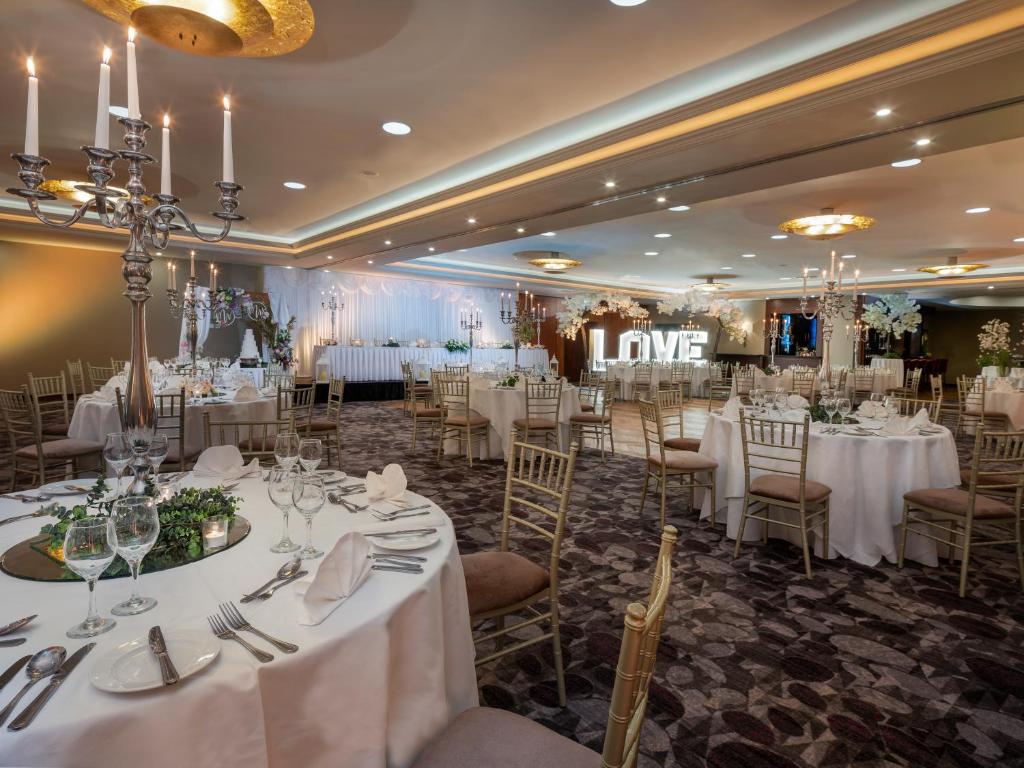 Restaurace v ubytování Athlone Springs Hotel