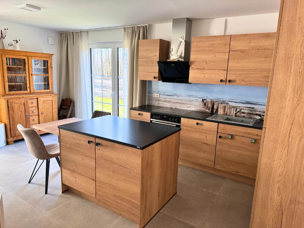Kuchyň nebo kuchyňský kout v ubytování Ferienhaus Deich Michel
