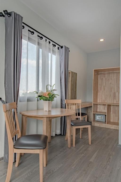 Peppery Hills - Resim 13