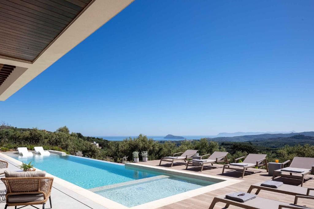 Villa Aglaea - Pool & Seaview - Holiways Collection