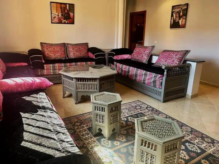 Oleskelutila majoituspaikassa Apartment marrakech