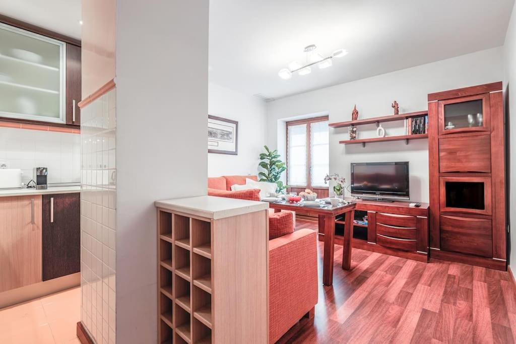 Centro y Estilo Apartamento cerca de la Alameda
