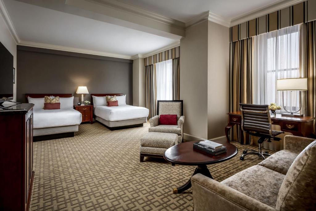 Fairmont Royal York Hotel - 