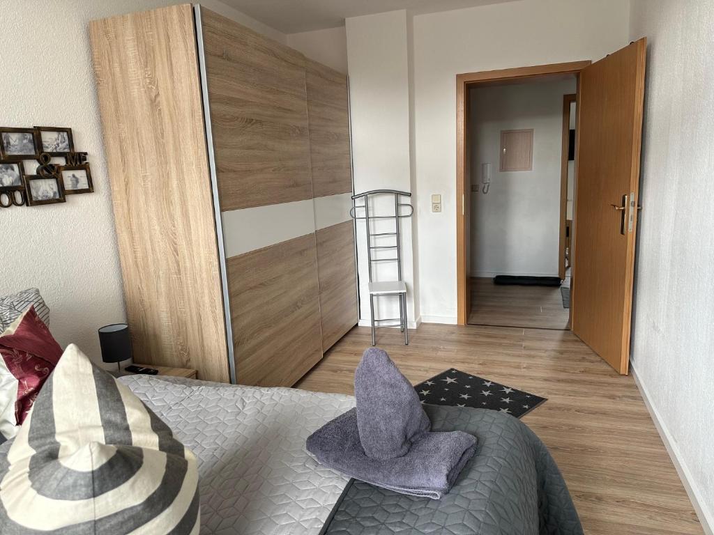 Postel nebo postele na pokoji v ubytování Ferienwohnung Zeitz Appartment Moritzburg