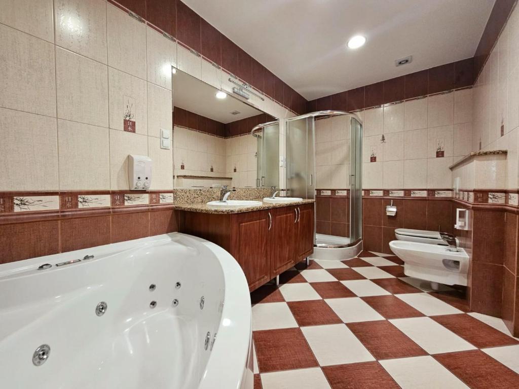 Restauracja Hotel Przystan - Resim 13