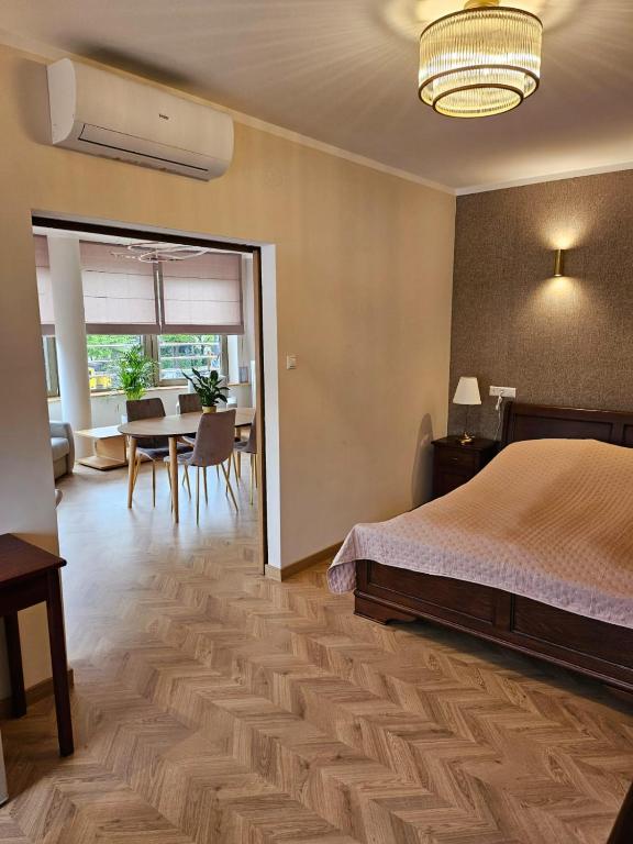 Restauracja Hotel Przystan - Resim 7