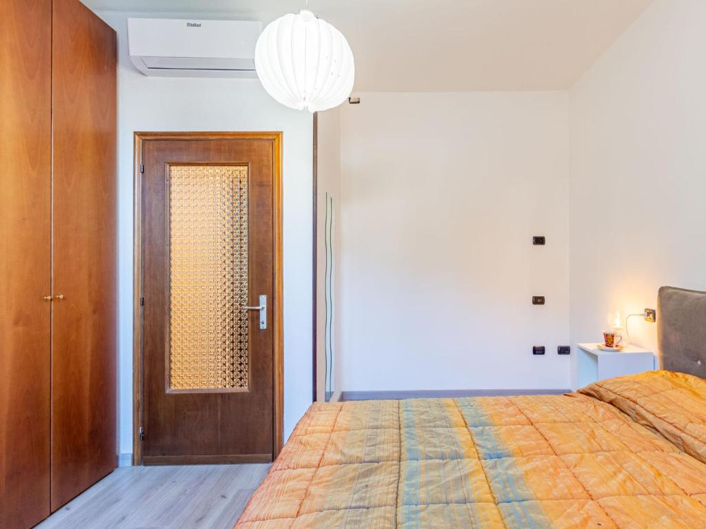 Postel nebo postele na pokoji v ubytování Apartment Antonio by Interhome