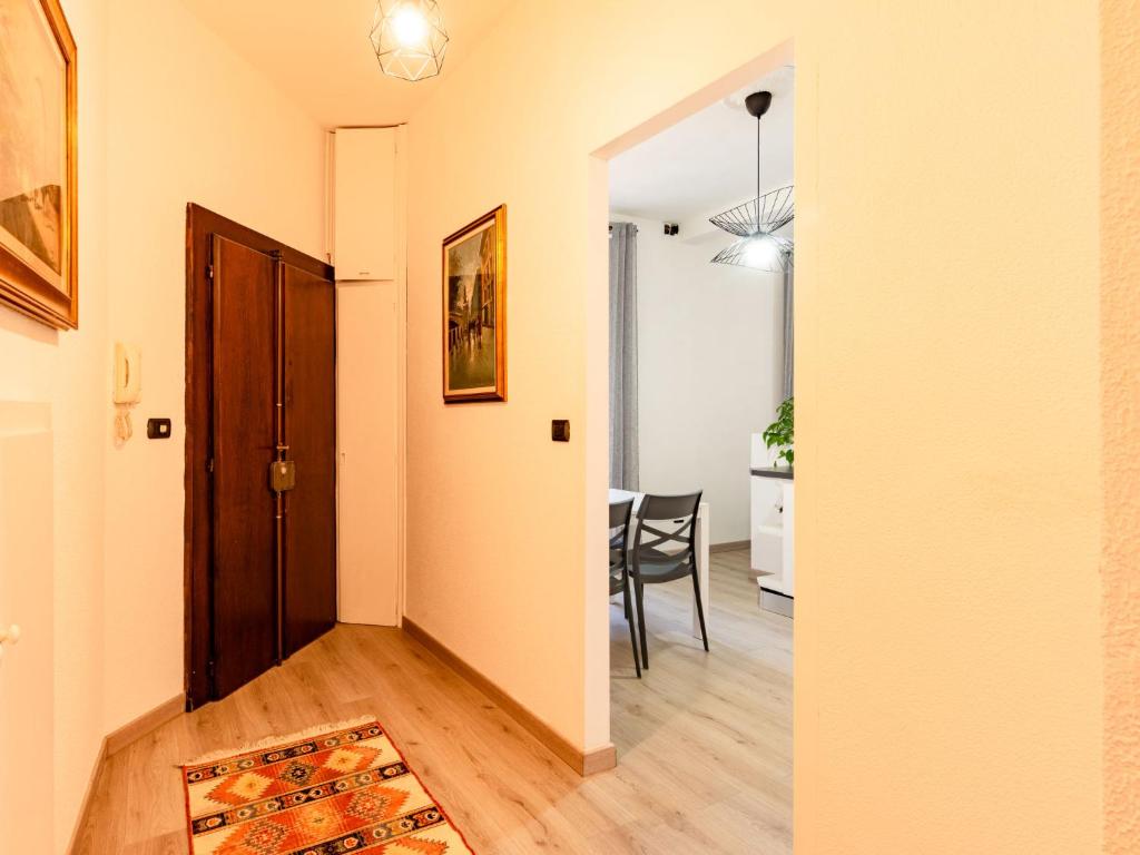 Fotografie z fotogalerie ubytování Apartment Antonio by Interhome v destinaci Bellano