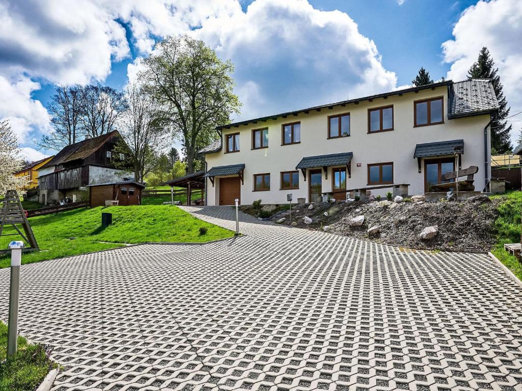 Budova, kde se apartmán nachází