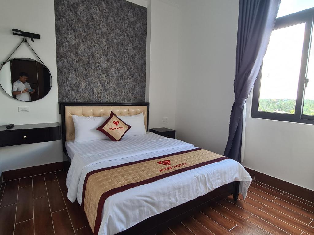 RUBY HOTEL Vĩnh Long - Apartment Mit 2 Schlafzimmern Und Terrasse