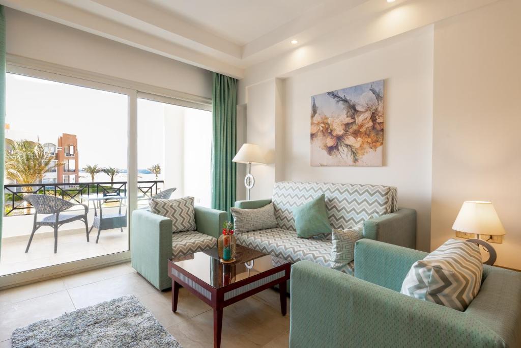 Posezení v ubytování Oyster Bay Beach Suites