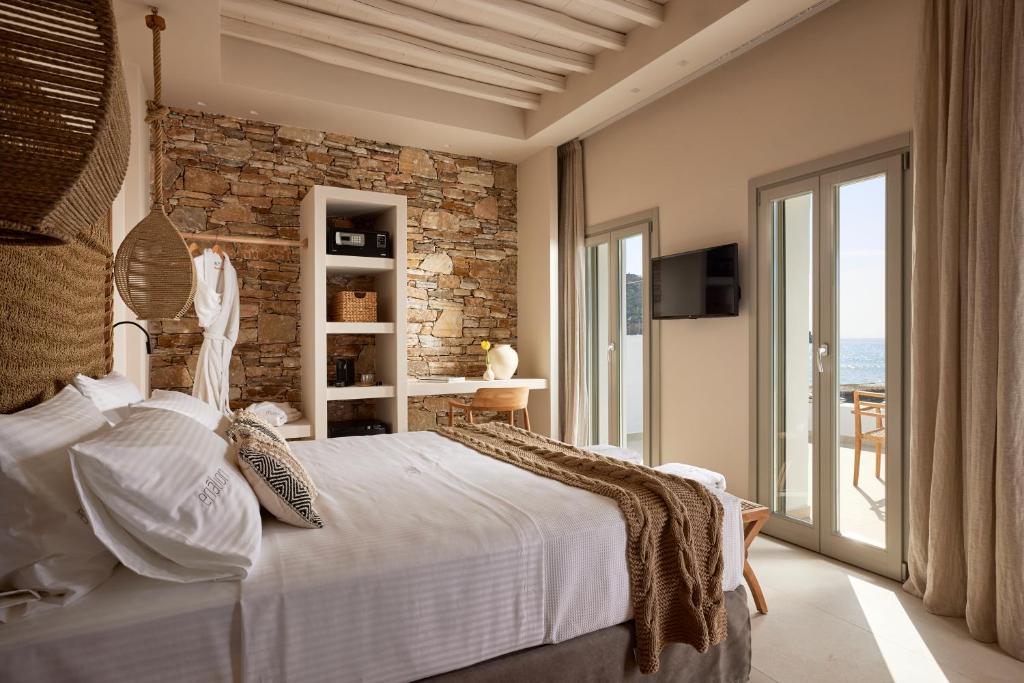 Enalion Suites Sifnos - Пляжный люкс